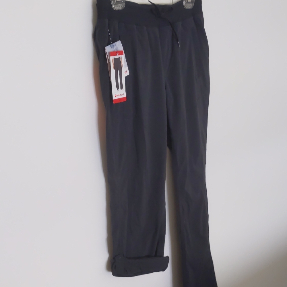 NWT Size 8 / Medium Water Resistant Marmot Black Roll Cuff Women's Pants